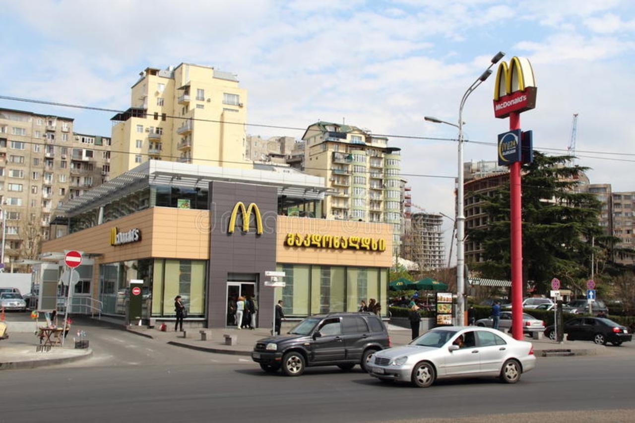 Amadeus Hotel Tbilisi Eksteriør bilde