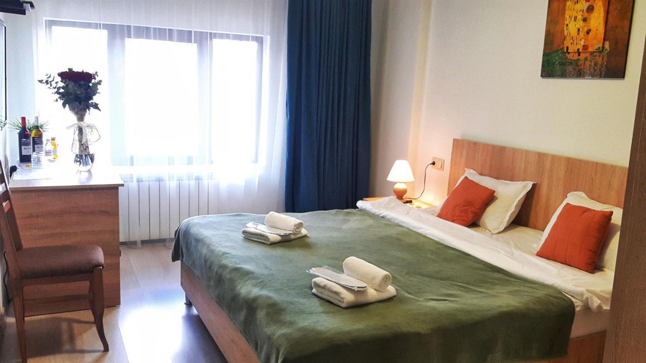 Amadeus Hotel Tbilisi Eksteriør bilde