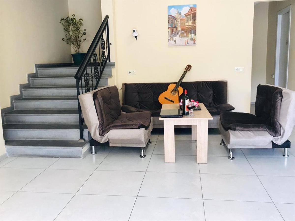 Amadeus Hotel Tbilisi Eksteriør bilde